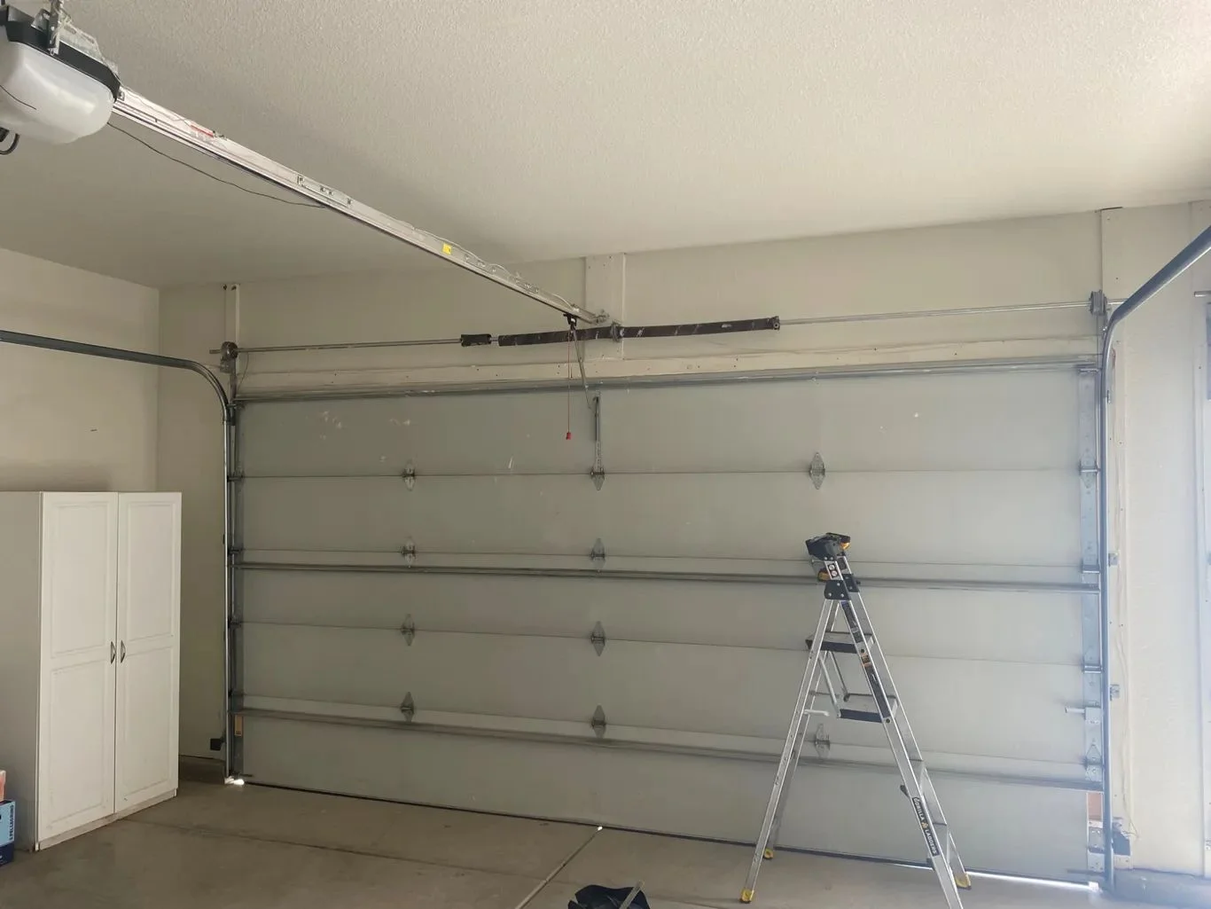 Emergency Garage Door Repair in Dubai