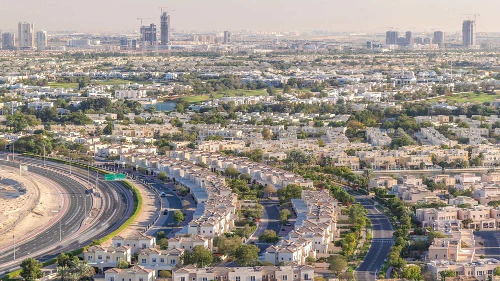 How Weather Affects Your Garage Door System in Dubai - Quick Fix Door How Weather Affects Your Garage Door System in Dubai